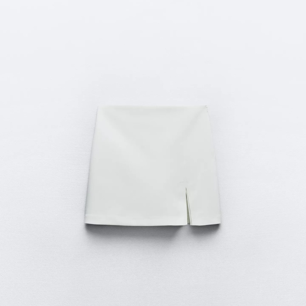 Zara White Women's Skort